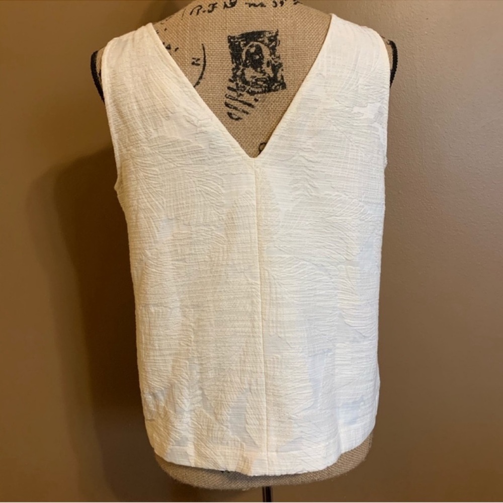 Ann Taylor Tropical Top - Picture 5 of 7